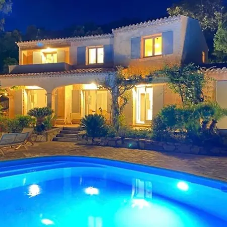 Villa Les Santons Vue Panoramique Golfe De Saint Tropez 4 Etoiles *