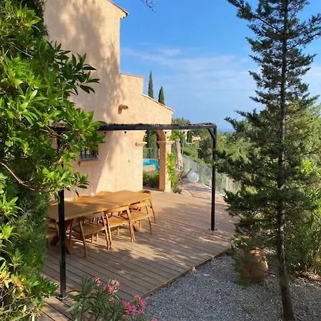 Les Santons Vue Panoramique Golfe De Saint Tropez 4 Etoiles Villa *