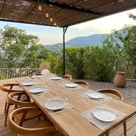 Les Santons Vue Panoramique Golfe De Saint Tropez 4 Etoiles Villa *