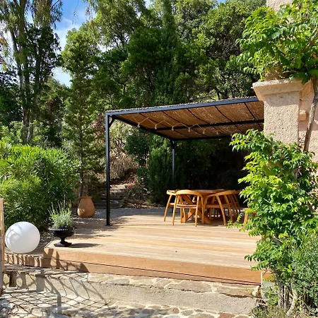 Les Santons Vue Panoramique Golfe De Saint Tropez 4 Etoiles Villa *