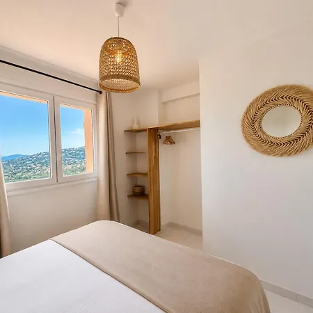 Les Santons Vue Panoramique Golfe De Saint Tropez 4 Etoiles Вилла Кавалер-сюр-Мер