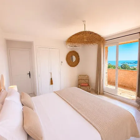 Les Santons Vue Panoramique Golfe De Saint Tropez 4 Etoiles Кавалер-сюр-Мер